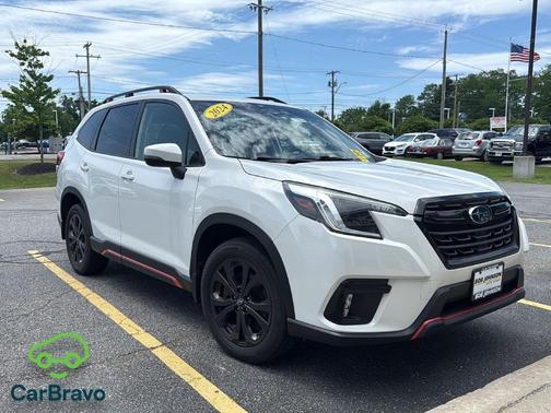 Crystal White Pearl 2024 Subaru Forester Sport