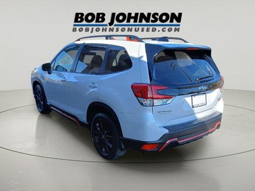 Crystal White Pearl 2024 Subaru Forester Sport