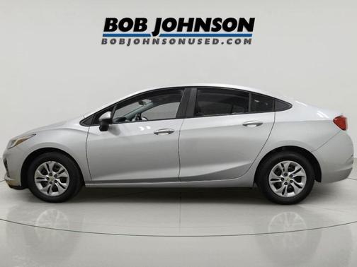 2019 Chevrolet Cruze LS