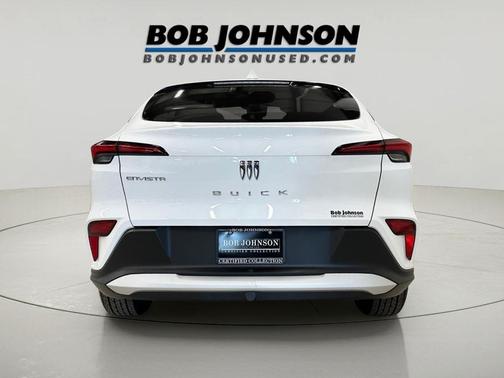 Summit White 2024 Buick Envista Preferred FWD