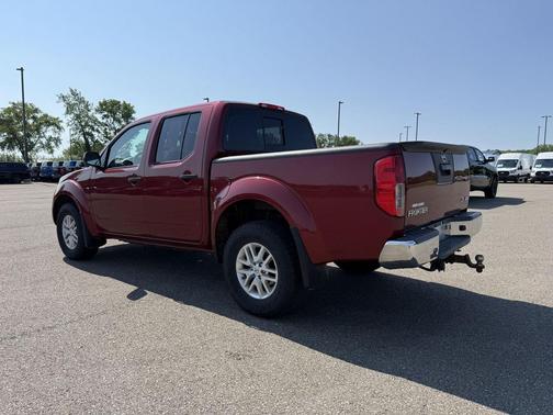 Cayenne Red Metallic 2019 Nissan Frontier SV
