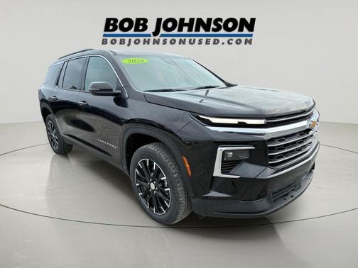 Mosaic Black Metallic 2025 Chevrolet Traverse LT