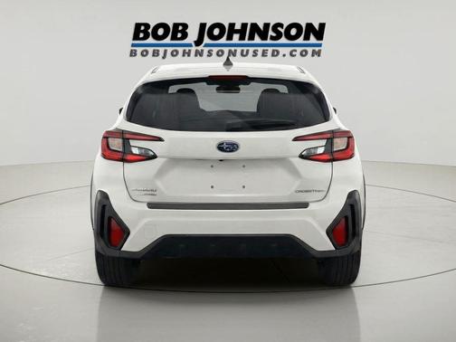 Crystal White Pearl 2025 Subaru Crosstrek Base