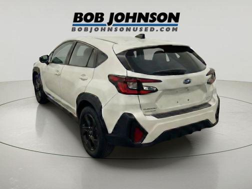 Crystal White Pearl 2025 Subaru Crosstrek Base