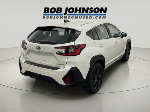Crystal White Pearl 2025 Subaru Crosstrek Base
