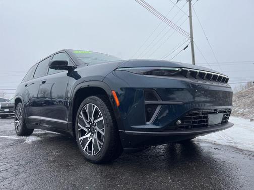 2025 Jeep Wagoneer S Limited