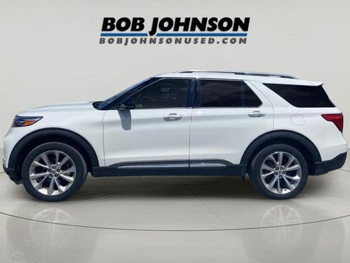 Star White Metallic Tri-Coat 2021 Ford Explorer Platinum