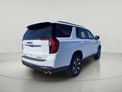 Summit White 2026 GMC Yukon AT4 4WD