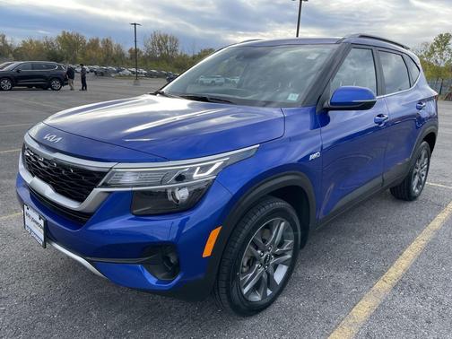 2023 Kia Seltos S