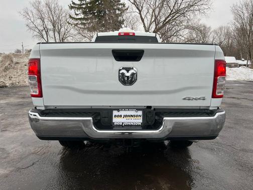 2024 RAM 2500 Tradesman Crew Cab 4x4 8' Box