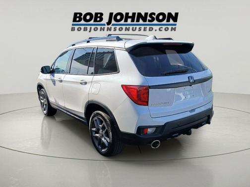 Platinum White Pearl 2023 Honda Passport AWD EX-L
