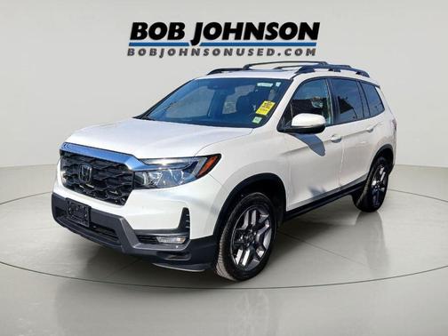 Platinum White Pearl 2023 Honda Passport AWD EX-L