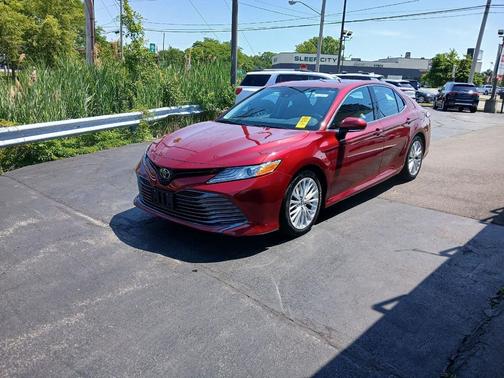 Ruby Flare Pearl 2019 Toyota Camry XLE