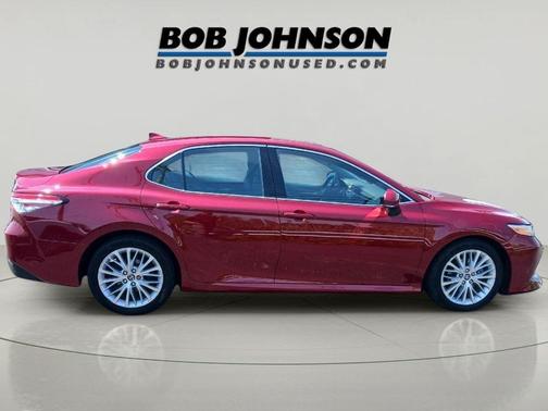 Ruby Flare Pearl 2019 Toyota Camry XLE