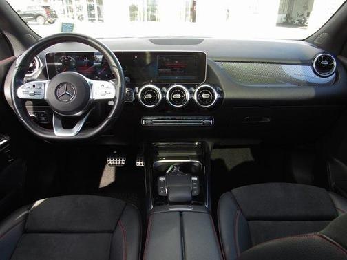 2021 Mercedes-Benz GLA 250 Base 4MATIC