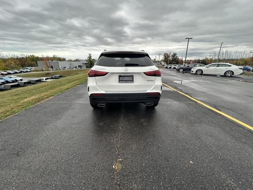 2021 Mercedes-Benz GLA 250 Base 4MATIC