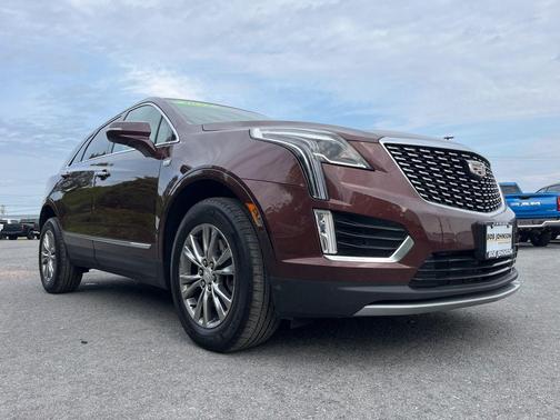 2022 Cadillac XT5 Premium Luxury