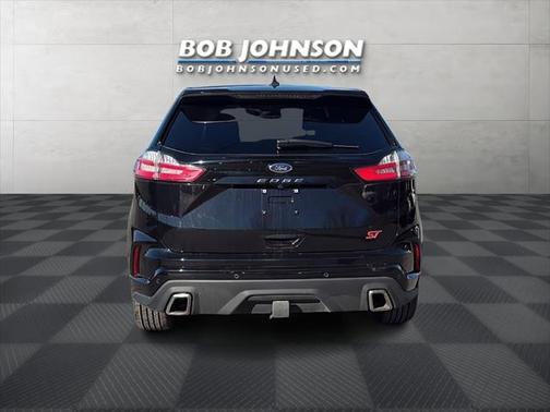 2022 Ford Edge ST