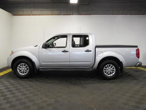 Brilliant Silver Metallic 2019 Nissan Frontier SV