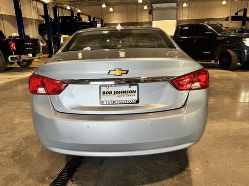 Silver Topaz Metallic 2014 Chevrolet Impala 1LS