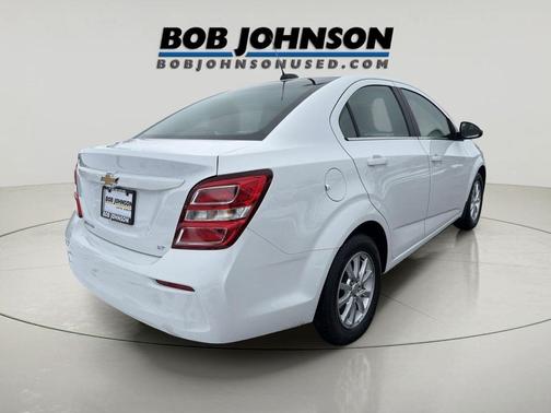 2020 Chevrolet Sonic FWD Sedan LT