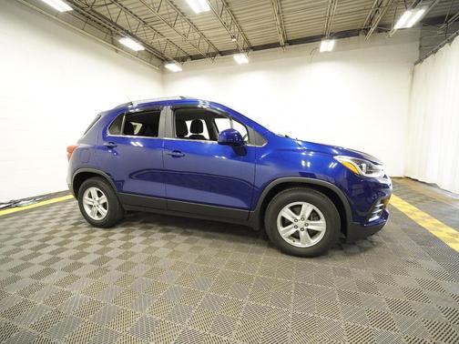 Blue Topaz Metallic 2017 Chevrolet Trax LT