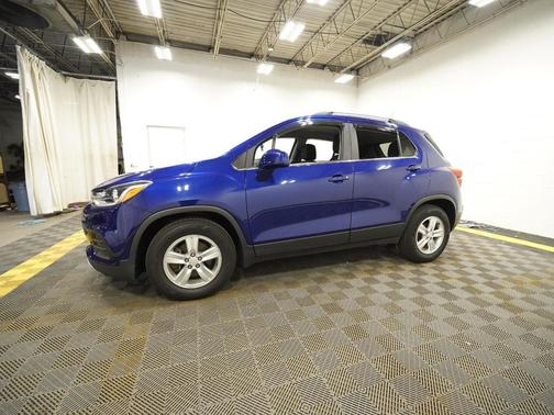 Blue Topaz Metallic 2017 Chevrolet Trax LT