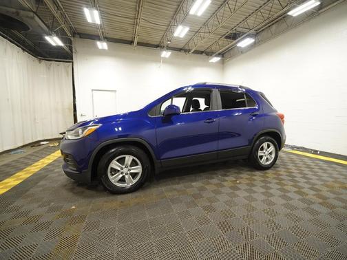 Blue Topaz Metallic 2017 Chevrolet Trax LT