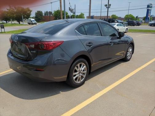2016 Mazda Mazda3 i Sport