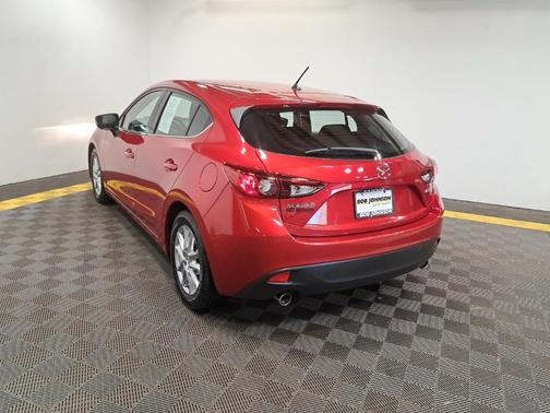 2016 Mazda Mazda3 i Sport