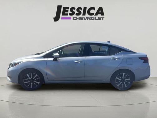 Brilliant Silver Metallic 2025 Nissan Versa 1.6 SV