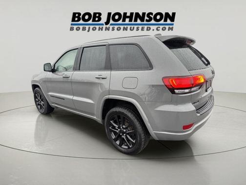 2022 Jeep Grand Cherokee Laredo
