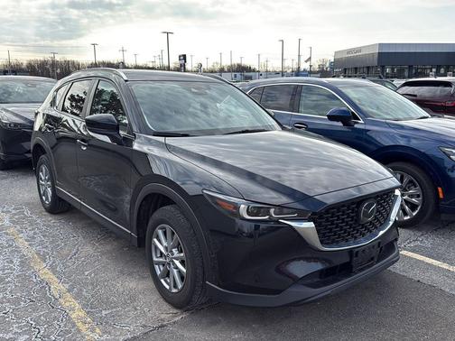 2023 Mazda CX-5 2.5 S Preferred Package