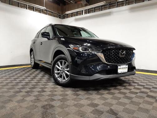 2023 Mazda CX-5 2.5 S Preferred Package