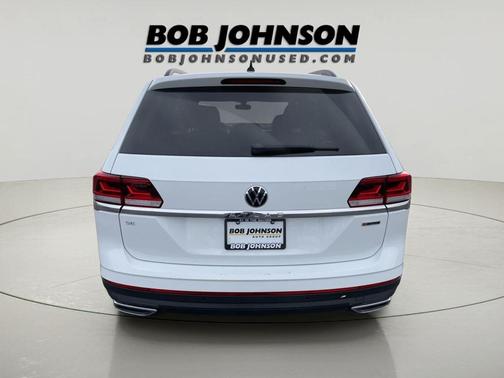 2022 Volkswagen Atlas 2.0T SE w/Technology 4MOTION