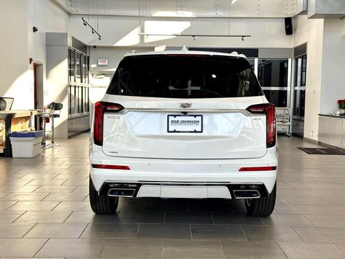 2025 Cadillac XT6 Premium Luxury AWD