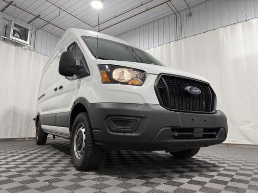 Oxford White 2025 Ford Transit-250 Base