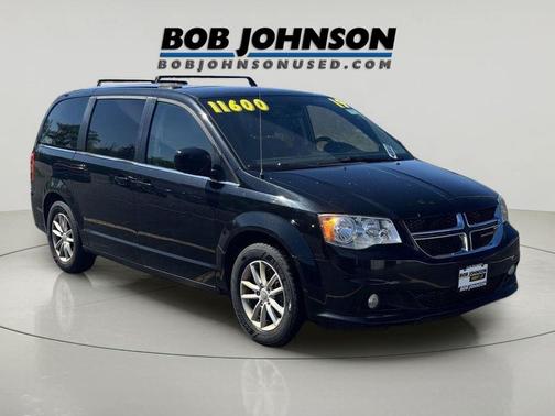 Black Onyx Crystal Pearlcoat 2019 Dodge Grand Caravan SXT