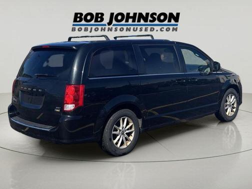 Black Onyx Crystal Pearlcoat 2019 Dodge Grand Caravan SXT