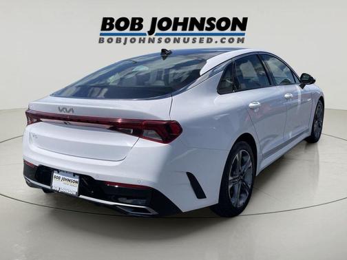 Glacial White Pearl 2023 Kia K5 EX