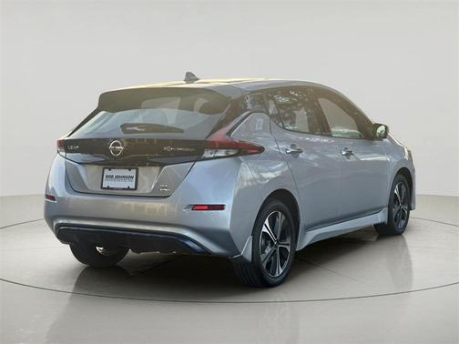 2022 Nissan Leaf SL PLUS 62 kWh