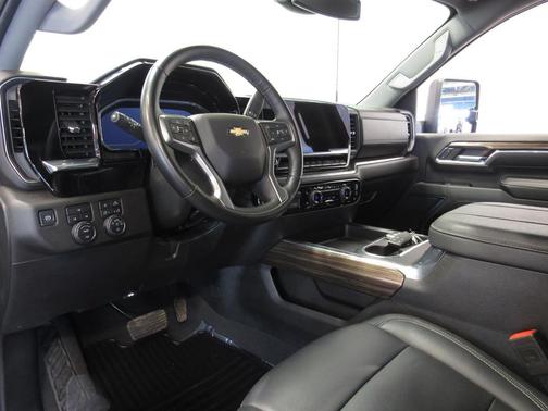 Black 2024 Chevrolet Silverado 2500 LT