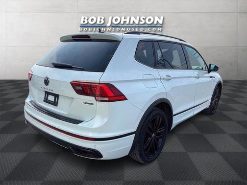 2022 Volkswagen Tiguan 2.0T SE R-Line Black 4MOTION