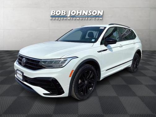 2022 Volkswagen Tiguan 2.0T SE R-Line Black 4MOTION