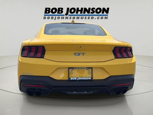 Yellow Splash Metallic Tri-coat 2024 Ford Mustang GT Premium