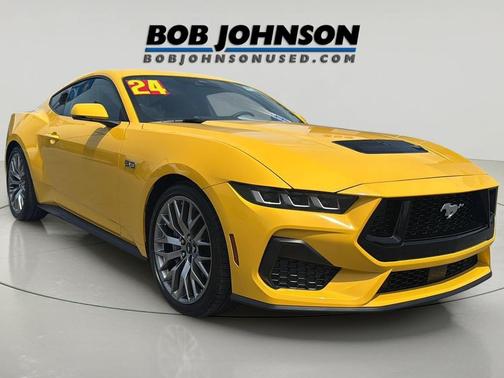 Yellow Splash Metallic Tri-coat 2024 Ford Mustang GT Premium