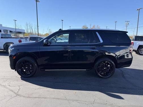 Midnight Blue Metallic 2023 Chevrolet Tahoe LT