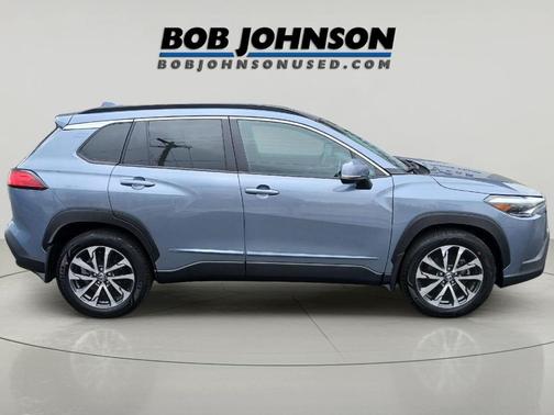 Celestite 2023 Toyota Corolla Cross XLE