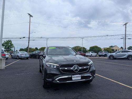 GRAY 2024 Mercedes-Benz GLC 300 4MATIC