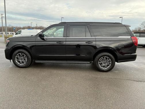 Agate Black 2025 Ford Expedition Max Active 4x4